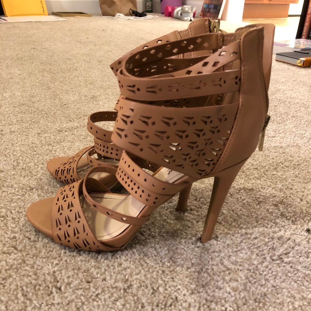 Anne Michelle - Tan Heels